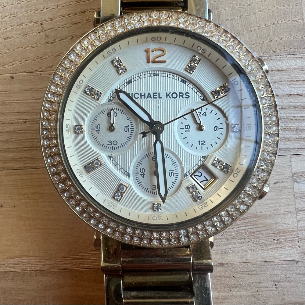 Michael Kors ladies gold tone chronograph dress watch NEW BATTERY